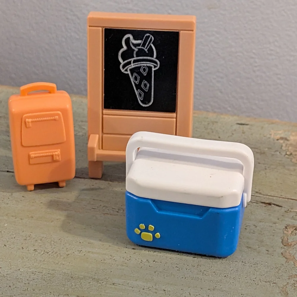 Bluey Blue Cooler, Ice Cream Suitcase For Beach Day Figure Replacement
